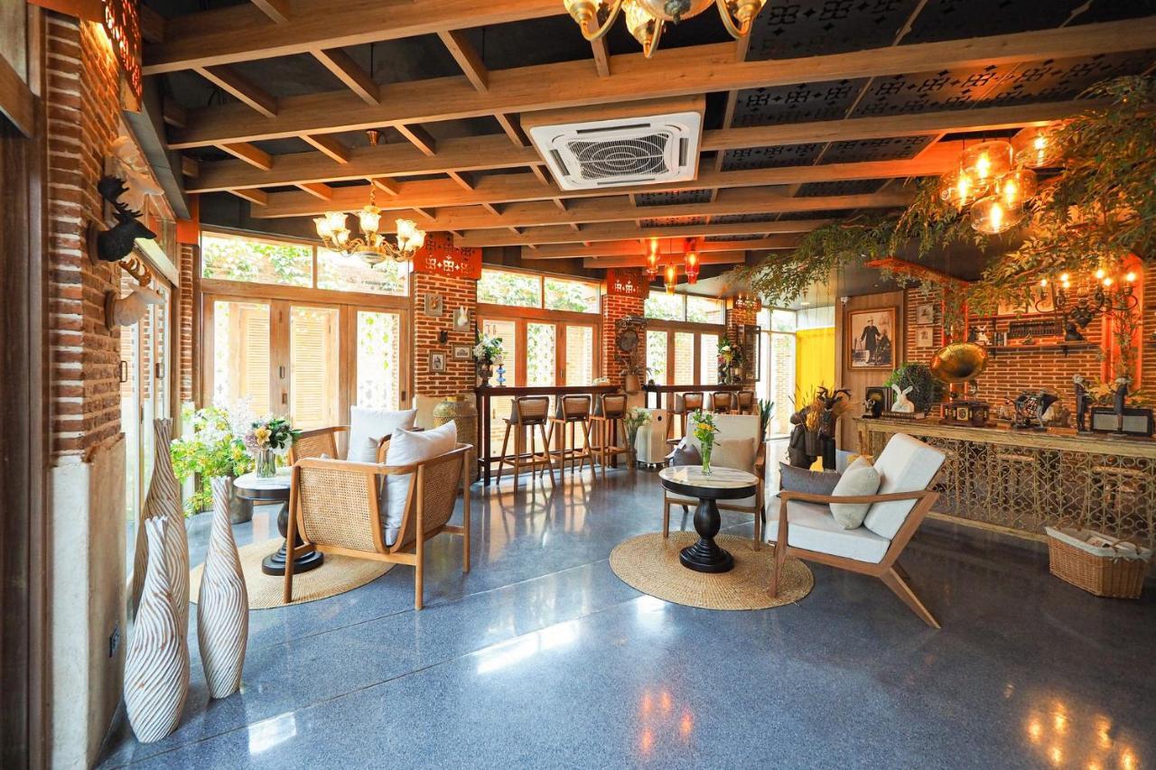 Sanae' Oldtown Hotel Chiang Mai Dış mekan fotoğraf